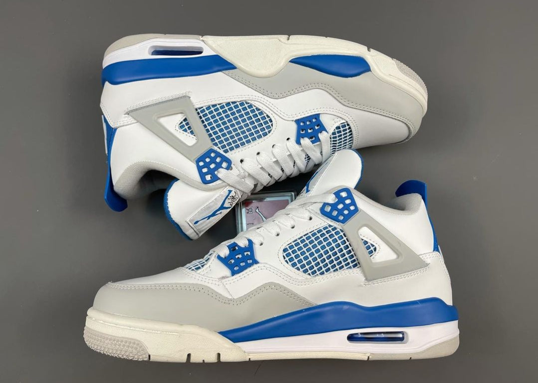 Air Jordan 4 Military Blue