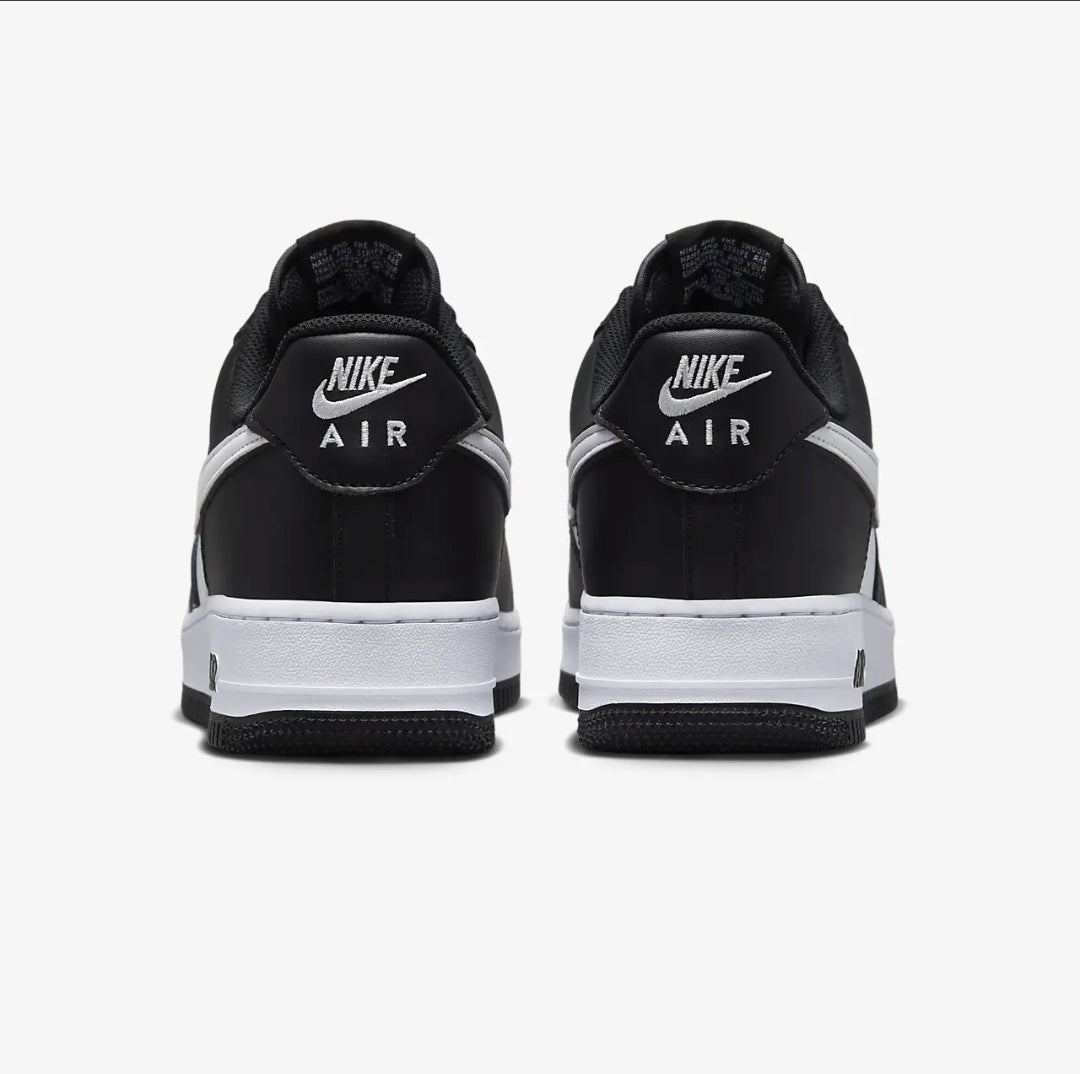 Nike Air Force 1 '07 Panda